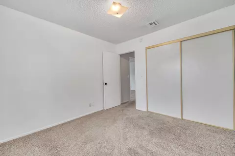 301 Avenue S E, Palmdale, CA 93550 photo 23
