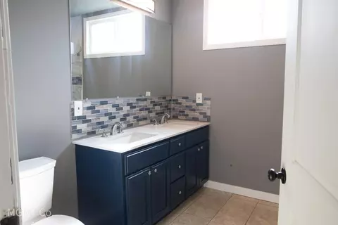 162 Del Amo Blvd W, Long Beach, CA 90805 photo 9