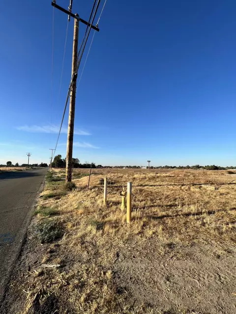 35736 85th St E #E, Littlerock, CA 93543 photo 3