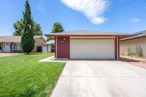 44523 Watford Ave, Lancaster, CA 93535