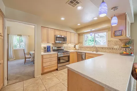 43848 Windsor Pl, Lancaster, CA 93536 photo 10