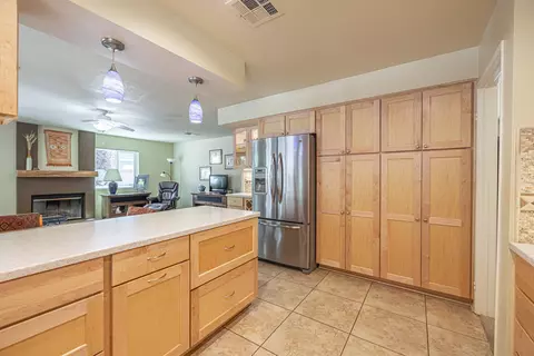 43848 Windsor Pl, Lancaster, CA 93536 photo 11