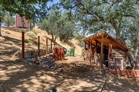19185 Rice Dr, Tehachapi, CA 93561 photo 36