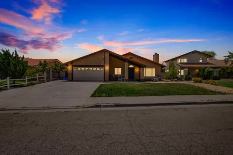 1718 Morisan Ave, Palmdale, CA 93550