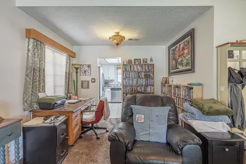 1011 Nugent St E, Lancaster, CA 93535 photo 6