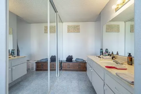 1011 Nugent St E, Lancaster, CA 93535 photo 22