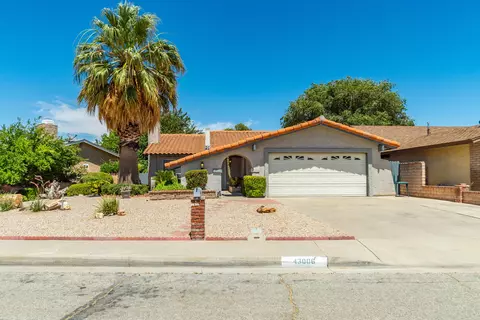 43006 Bloomingpark St, Lancaster, CA 93536