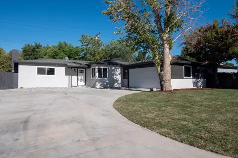 43622 Fern Ave, Lancaster, CA 93534