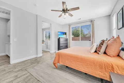 4036 Jonathan St, Lancaster, CA 93536 photo 13