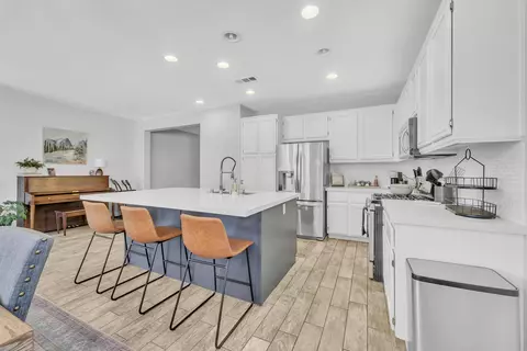 4036 Jonathan St, Lancaster, CA 93536 photo 3