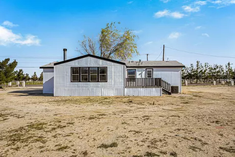 9820 Palmdale Blvd E, Palmdale, CA 93591 photo 22