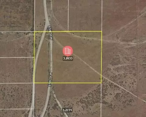 F2 Stw Avenue, Lancaster, CA 93536 photo 4