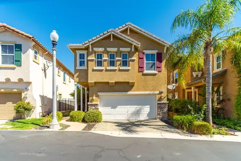 20022 Satsuma Cir, Santa Clarita, CA 91350