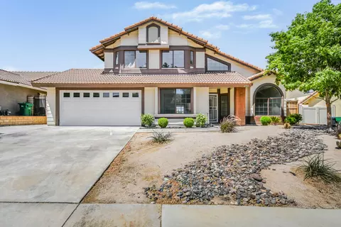4719 Vitrina Ln, Palmdale, CA 93551
