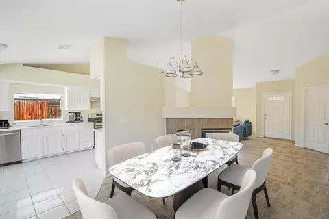 36922 Solvay St, Palmdale, CA 93552 photo 5