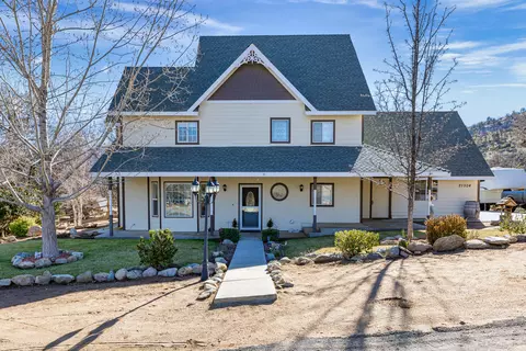 21504 Sunnybrook Dr, Tehachapi, CA 93561 photo 1