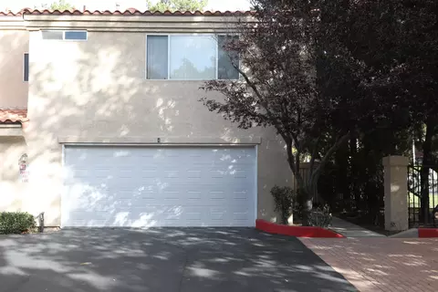 43405 30th St W UNIT 4, Lancaster, CA 93536