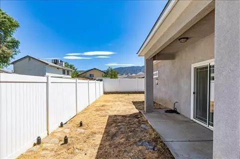 Exterior - 810 Mulberry St, Tehachapi, CA 93561 photo 4 of 7