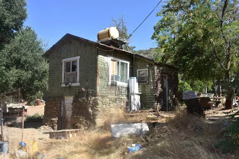 38570 Bouquet Canyon Rd, Leona Valley, CA 93551