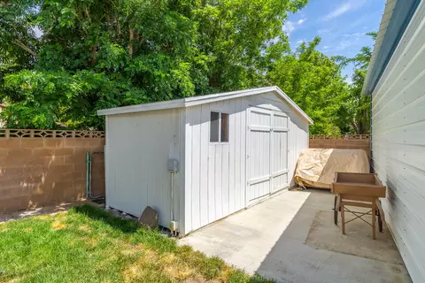 44330 Ruthron Ave, Lancaster, CA 93536 photo 32