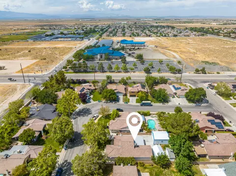 44330 Ruthron Ave, Lancaster, CA 93536 photo 37