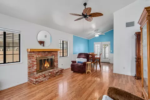 44330 Ruthron Ave, Lancaster, CA 93536 photo 9