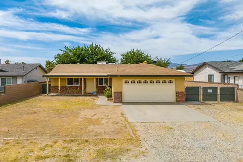 3140 W Avenue L6, Lancaster, CA 93536
