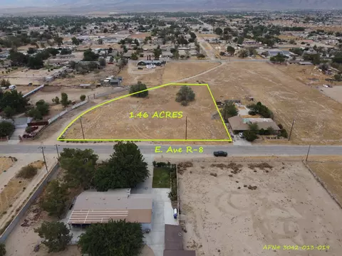 Vac Corner Avenue R8/92nd Ste, Littlerock, CA 93543