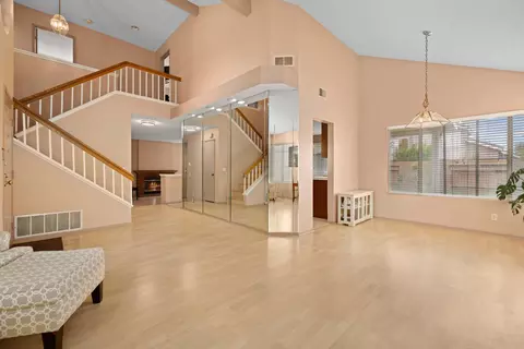 37729 49th St E, Palmdale, CA 93552 photo 10
