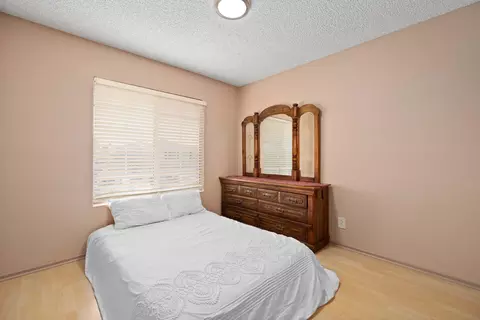 37729 49th St E, Palmdale, CA 93552 photo 24