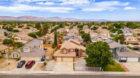 37729 49th St E, Palmdale, CA 93552 photo 39