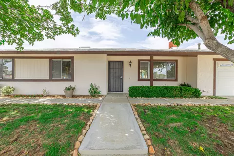 16817 Rawhide Ave, Palmdale, CA 93591
