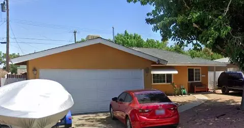 37610 Larkin Ave, Palmdale, CA 93550
