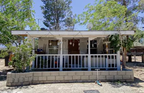 12356 Ave V-10, Pearblossom, CA 93553