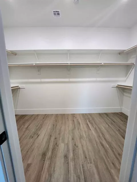 22473 Zurich Dr, Tehachapi, CA 93561 photo 9