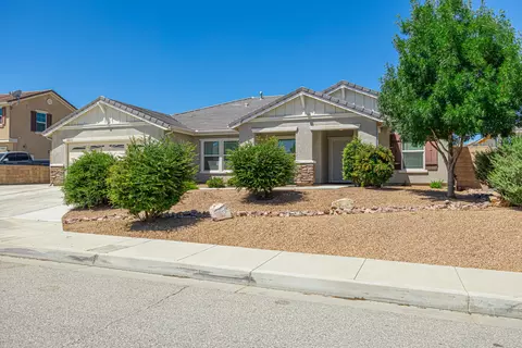 42651 Raywood Dr, Lancaster, CA 93536