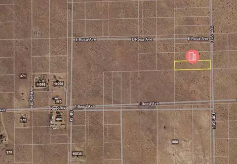 10 Th E, Mojave, CA 93501 photo 4