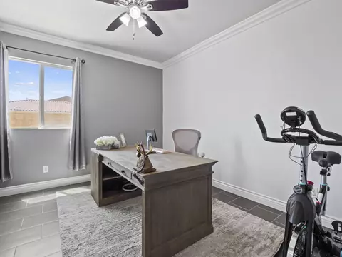 43936 Hampton St, Lancaster, CA 93536 photo 20