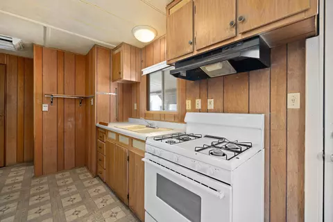 2550 Avenue I E #SPC 64, Lancaster, CA 93535 photo 2