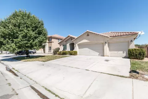 2715 Avenue J4 E, Lancaster, CA 93535 photo 5