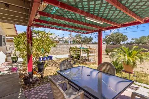826 Lightcap St, Lancaster, CA 93535 photo 15