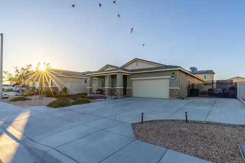 4425 Jackman St W, Lancaster, CA 93536 photo 40