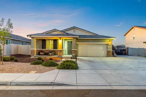 4425 Jackman St W, Lancaster, CA 93536