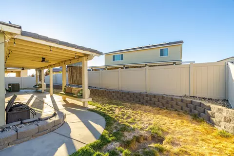 4425 Jackman St W, Lancaster, CA 93536 photo 32