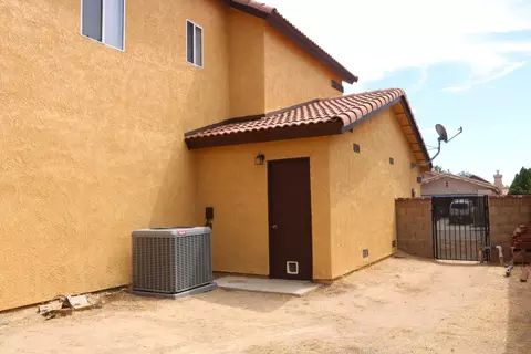 43915 11th St E, Lancaster, CA 93535 photo 20