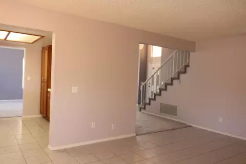 43915 11th St E, Lancaster, CA 93535 photo 9
