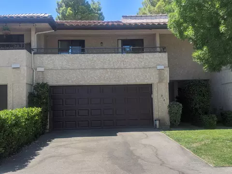 212 Eagle Ln, Palmdale, CA 93551