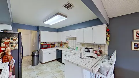 212 Eagle Ln, Palmdale, CA 93551 photo 16