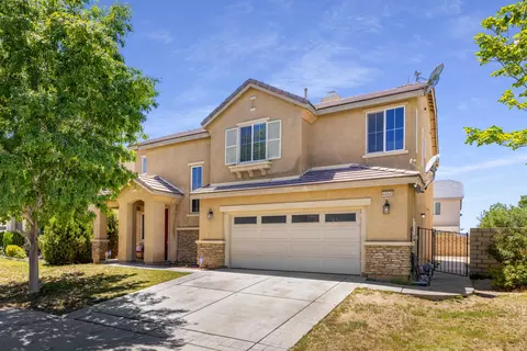 44949 32nd St W, Lancaster, CA 93536