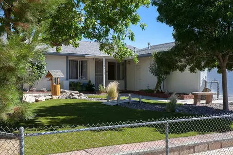 3717 W Avenue K13, Lancaster, CA 93536